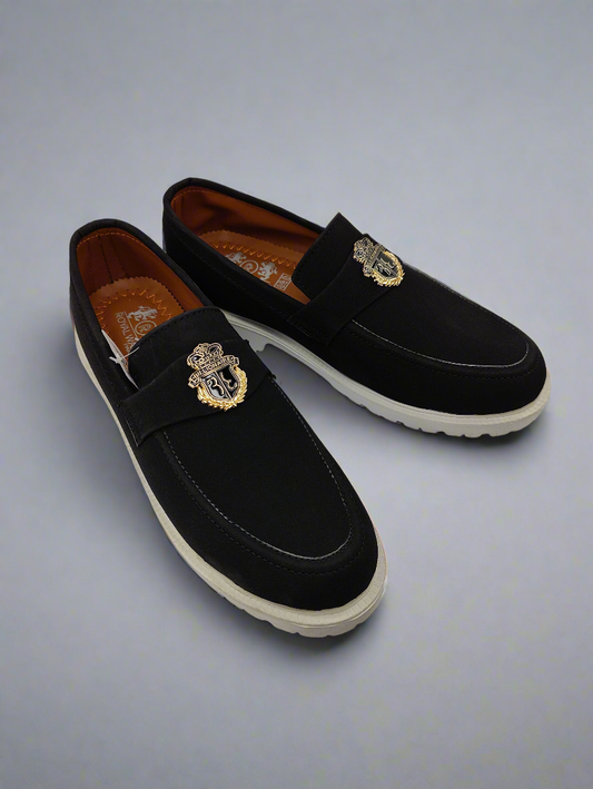 Royal Walk Pumps With billionaire Buckle Black